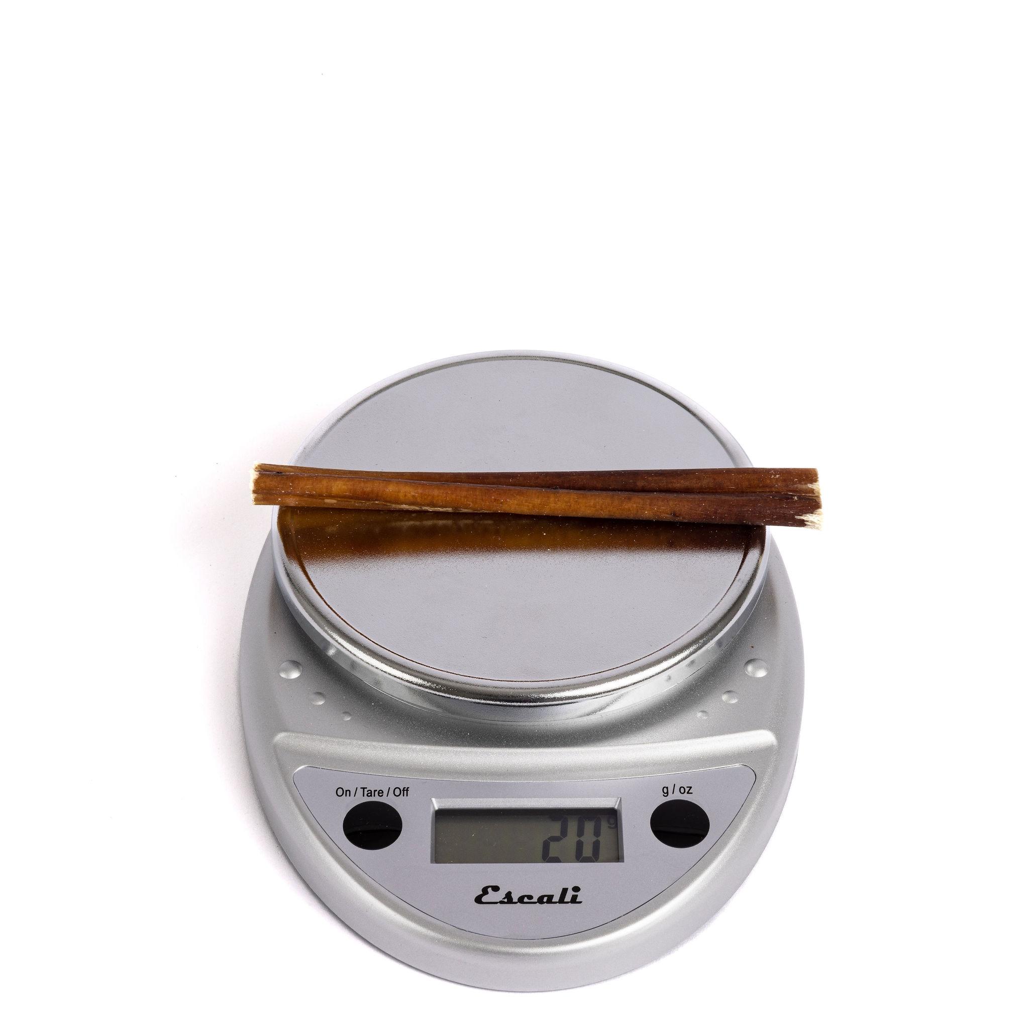 6" Bully Sticks | Thin/Mid (15-20g) | Very Low Odor 3 6" Bully Sticks | Thin/Mid (15-20g) | Very Low Odor - Image 3